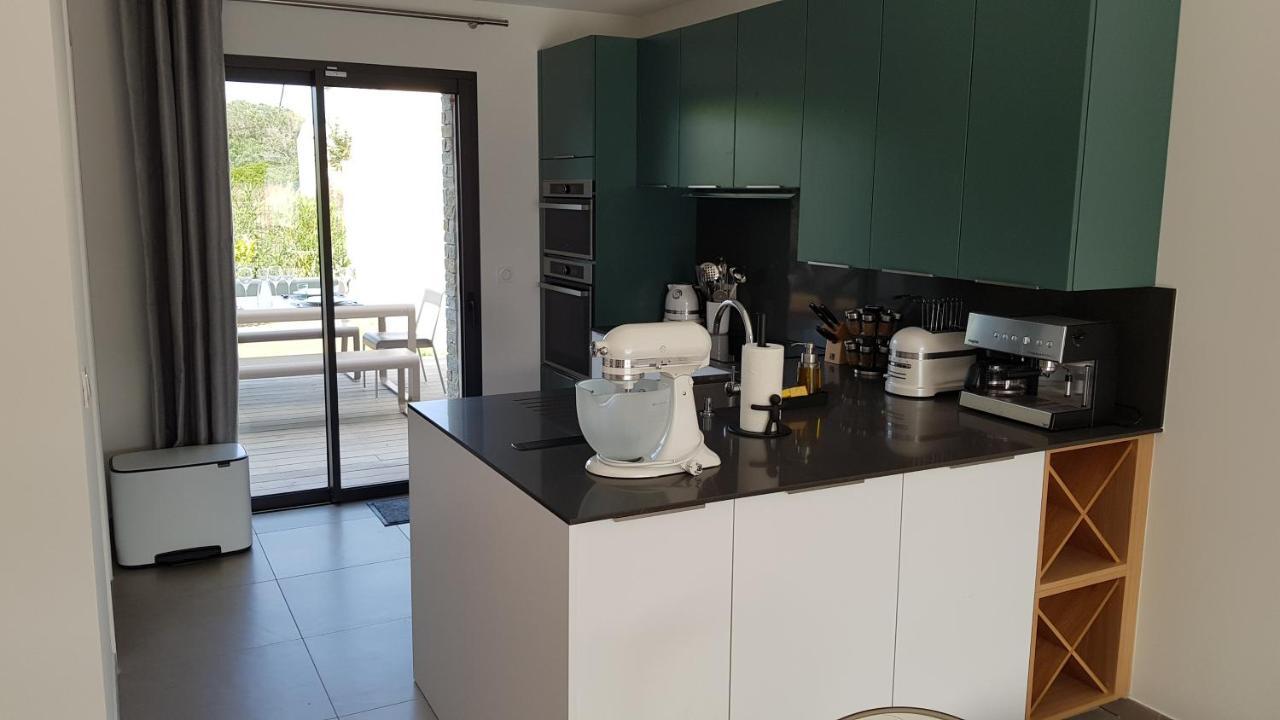 Villa Home Holiday A Cala Rossa Lecci Εξωτερικό φωτογραφία