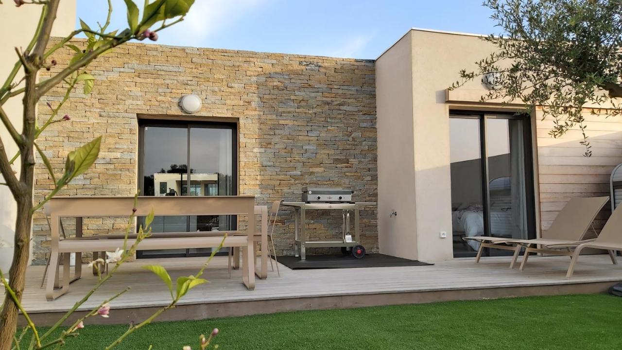 Villa Home Holiday A Cala Rossa Lecci Εξωτερικό φωτογραφία