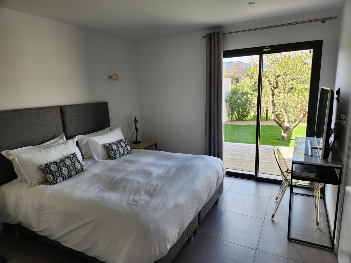 Villa Home Holiday A Cala Rossa Lecci Εξωτερικό φωτογραφία
