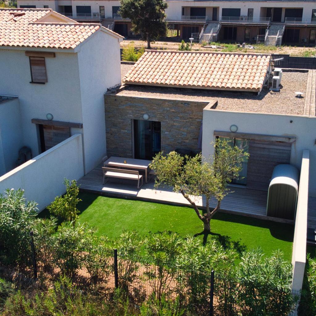 Villa Home Holiday A Cala Rossa Lecci Εξωτερικό φωτογραφία